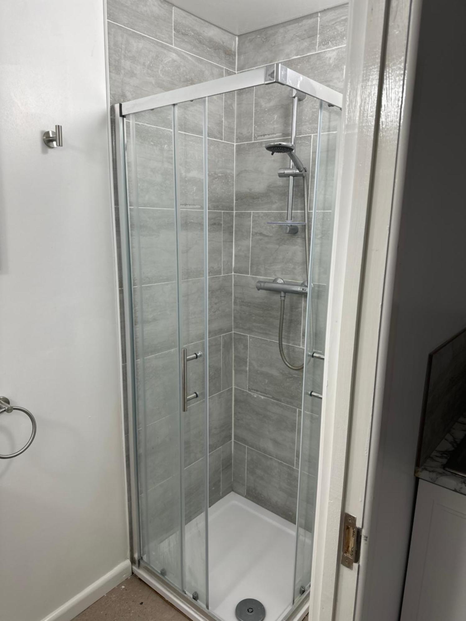 Отель Barrs Court Beds Warmley Экстерьер фото